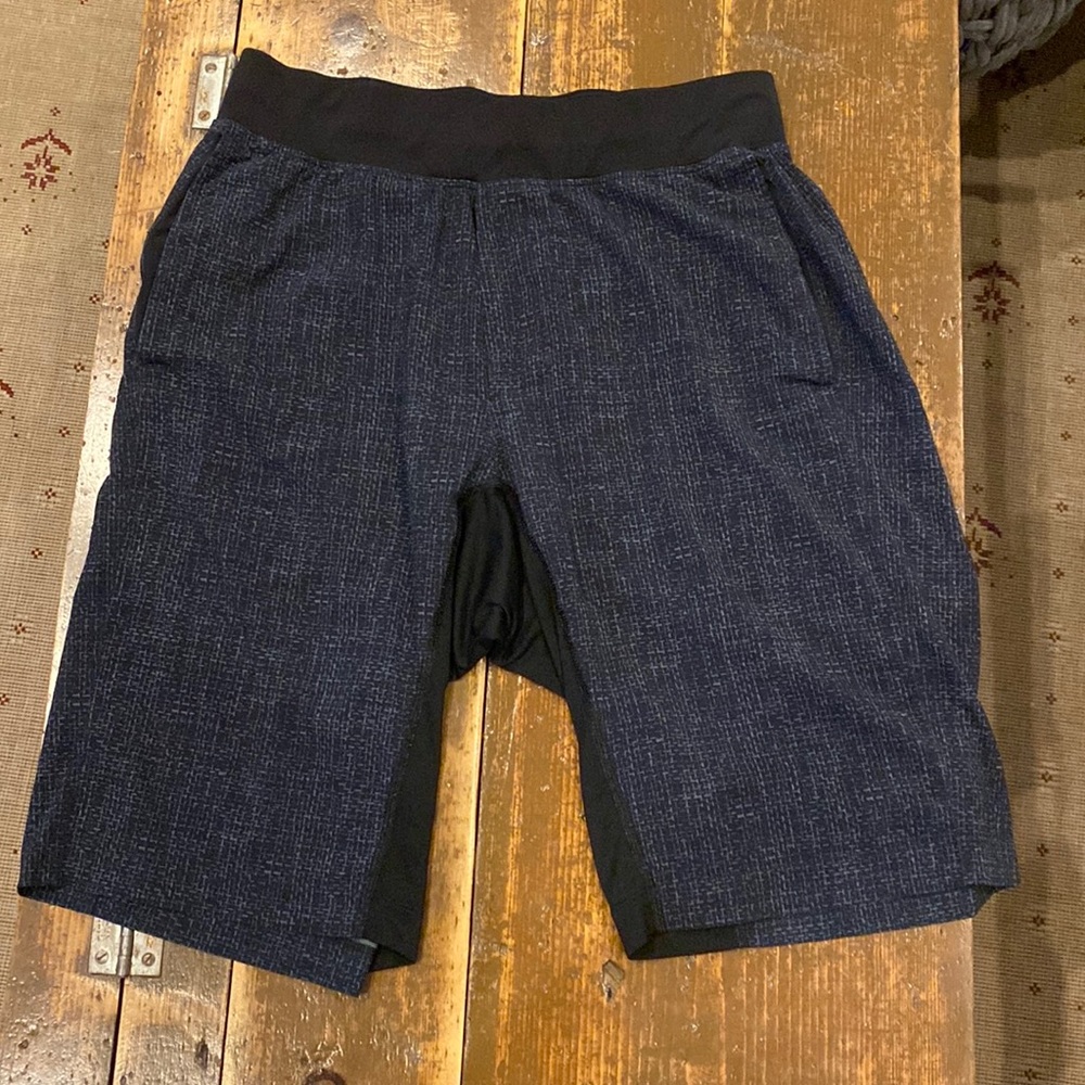 Lululemon lightweight shorts -Men’s small